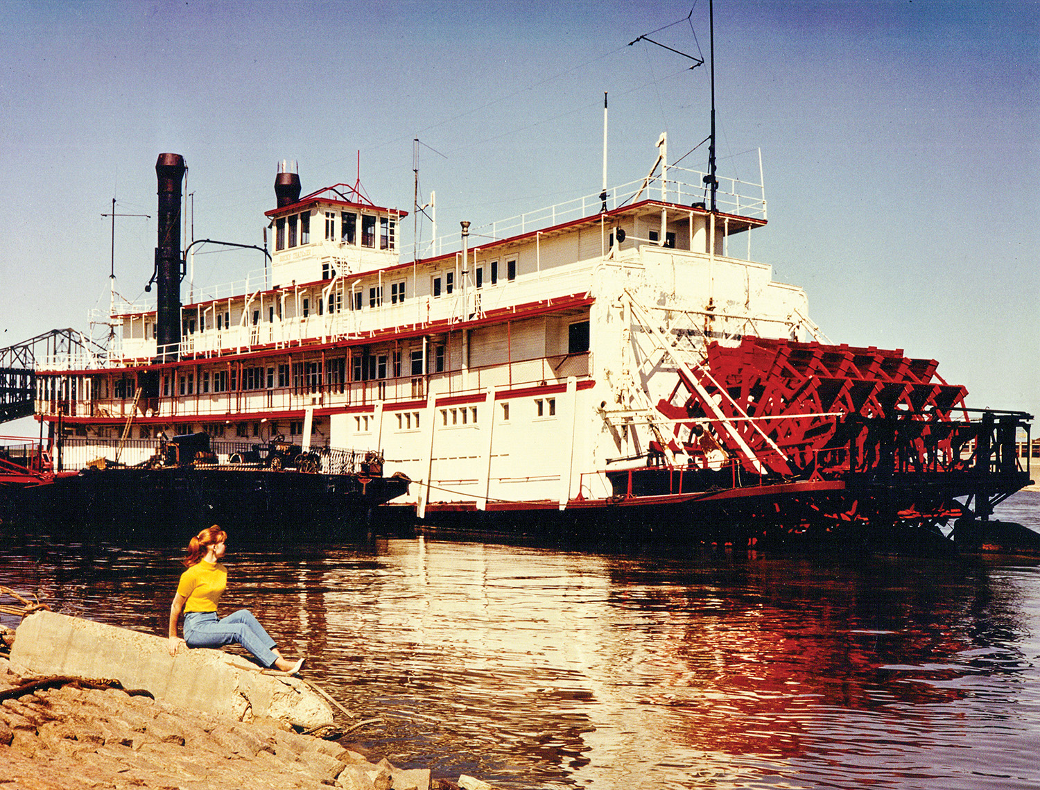 The Becky Thatcher (formerly the steamer Mississippi) at the St. Louis levee in 1968. (All photos from Keith Norrington collection)