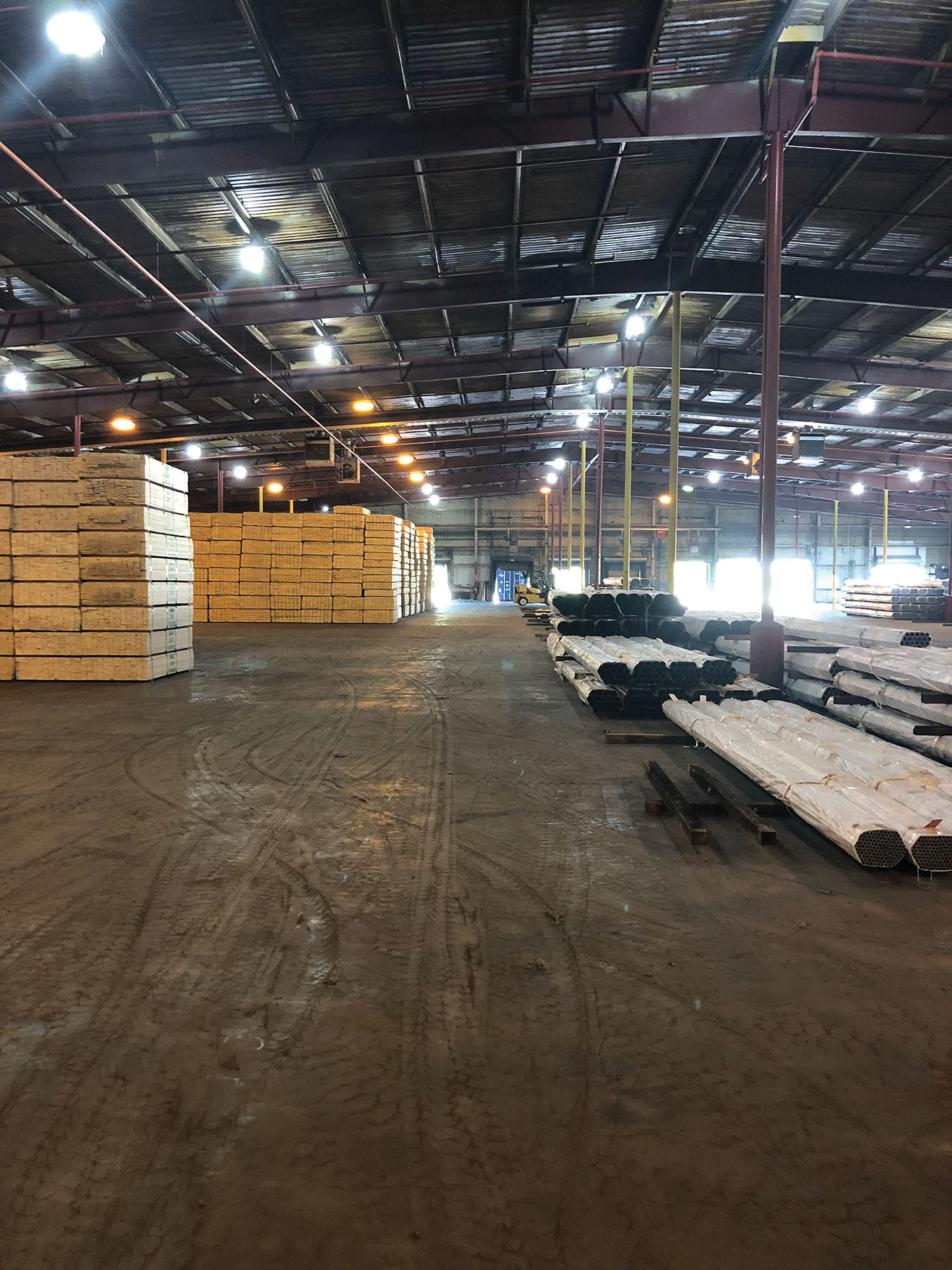 Caption for photo: New facility features 140,000 square feet of warehouse and 10 acres of open laydown area. (Photo courtesy of FML)