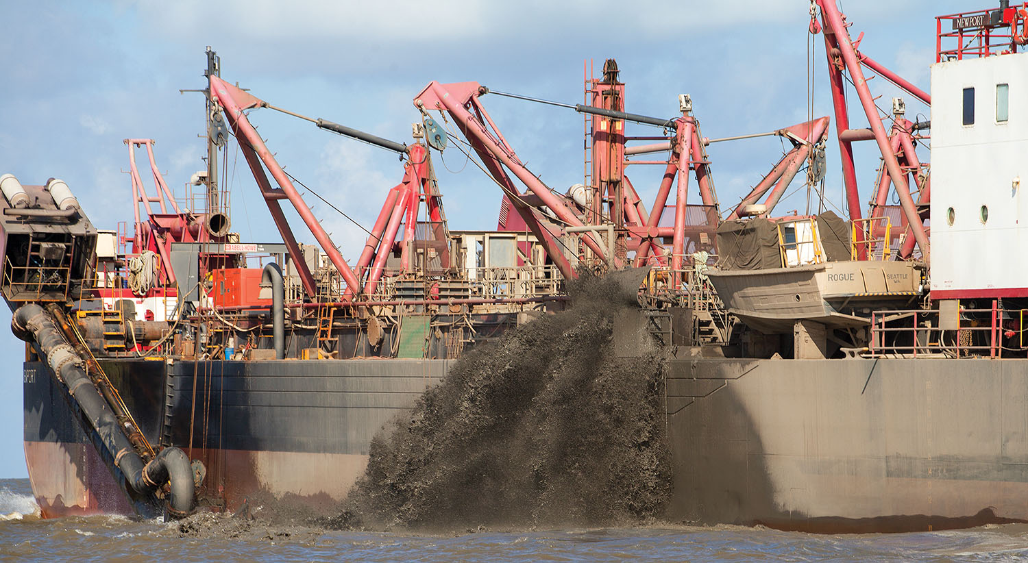 Morgan City, La.: Demonstration project in 2016 proved that agitating the material in the channel would provide enough depth to maintain navigation. (Photo by Frank McCormack)