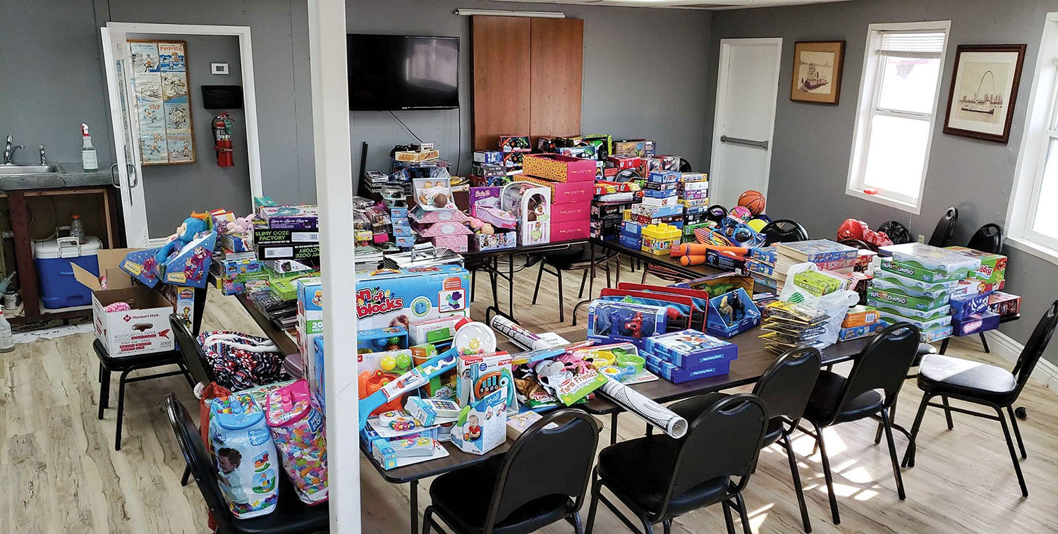 Osage Marine distributed more than 500 toys that it received from its “Tug Boats for Tots” toy drive to local shelters and hospitals.