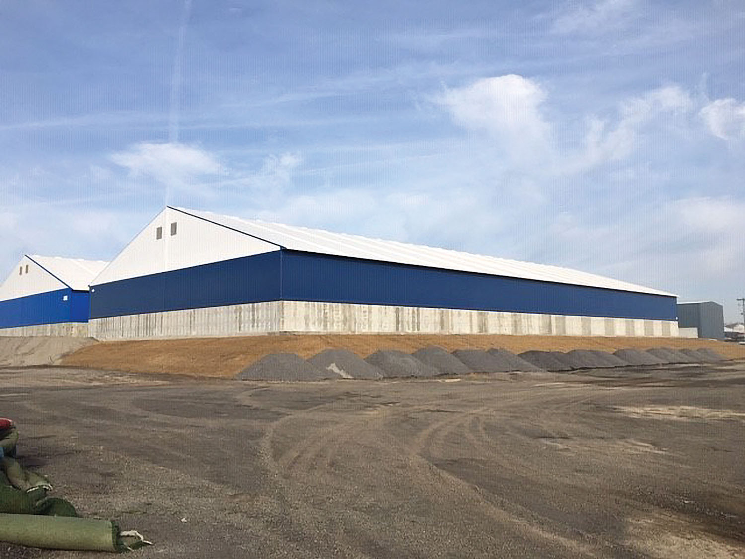 New fabric warehouse from Legacy Building Solutions can withstand 90 mph. winds. (Photo courtesy of Five Rivers Distribution) 