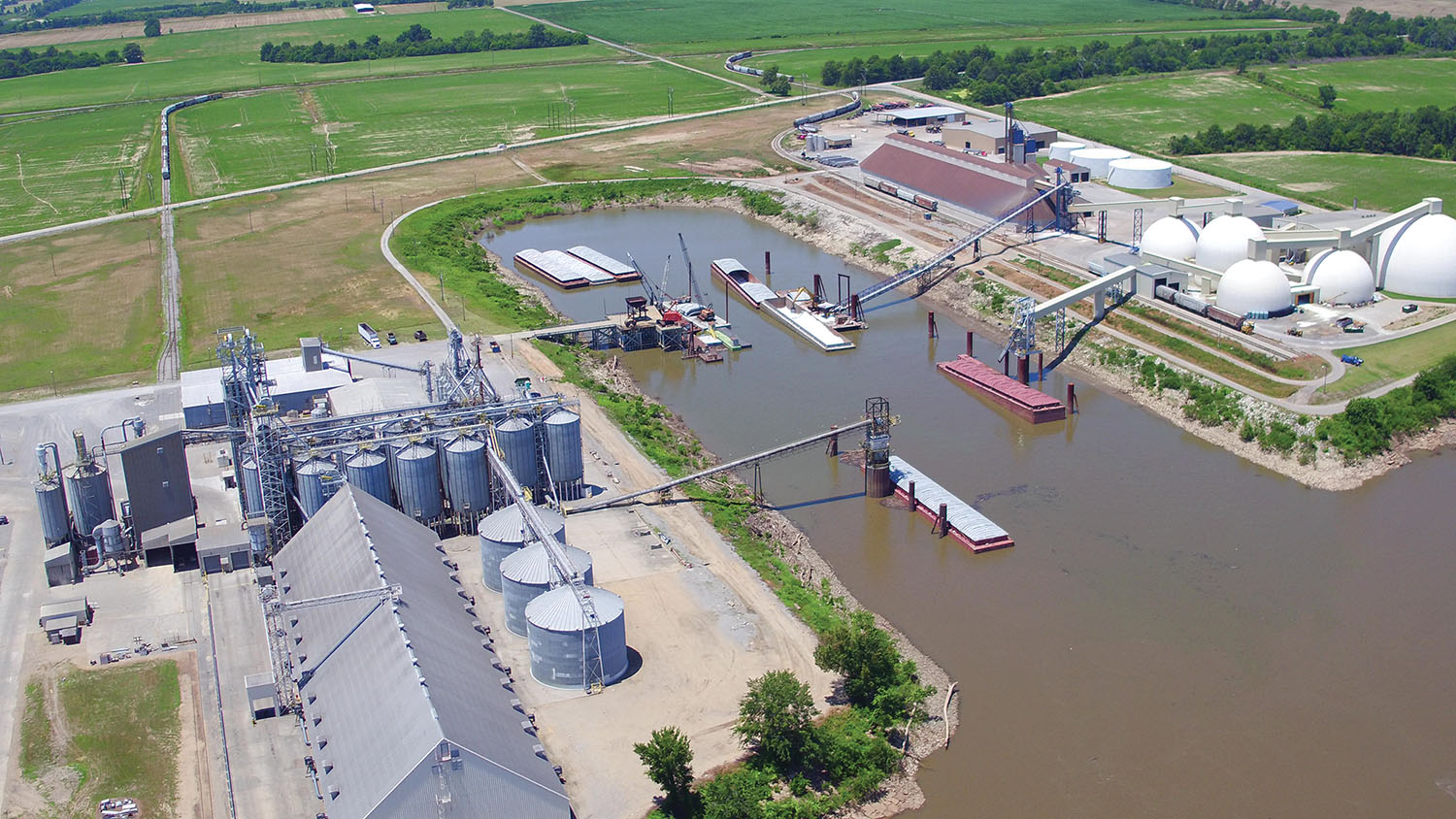 Aerial view of the New Madrid County Port. (Photo courtesy of the New Madrid County Port Authority)