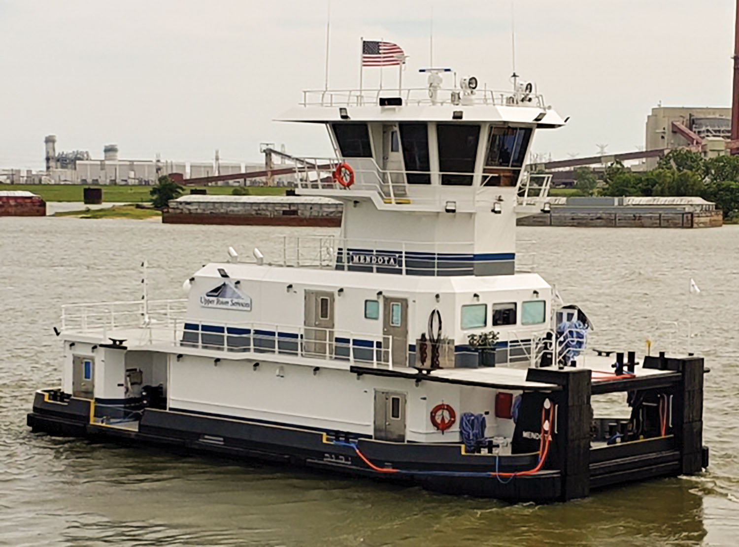 The mv. Mendota has 2,013 hp. from three Caterpillar C18 ACERT diesels.