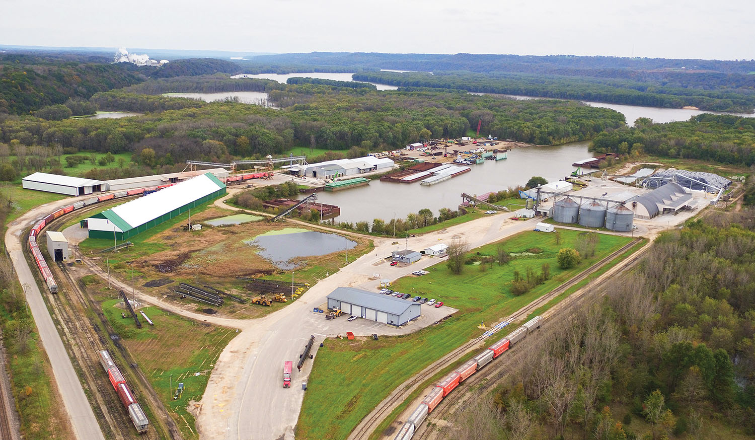 Aerial view of the Logistics Park Dubuque facility, including 20-acre slack water harbor.