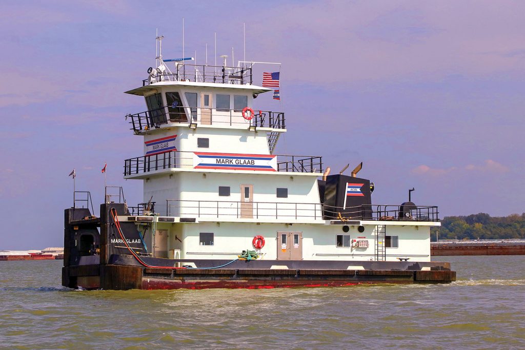The mv. Mark Glaab was built by Steiner Construction Company. This picture was taken before the likeness of Glaab’s fedora was added to the nameplate. (Photo by Jeff L. Yates)