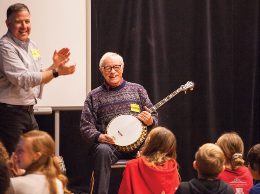 Historian, Mariner And Musician Bring Tom Sawyer To Life For New Orleans Middle Schoolers