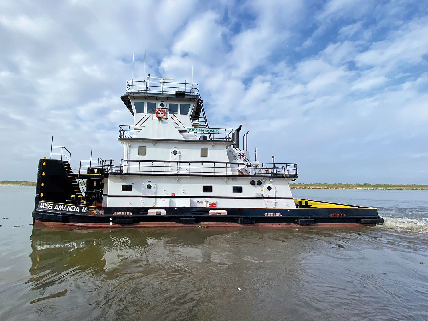 The 2,000 hp. Miss Amanda M was built by Hope Services. (Photo courtesy of Marine Chartering Associates)