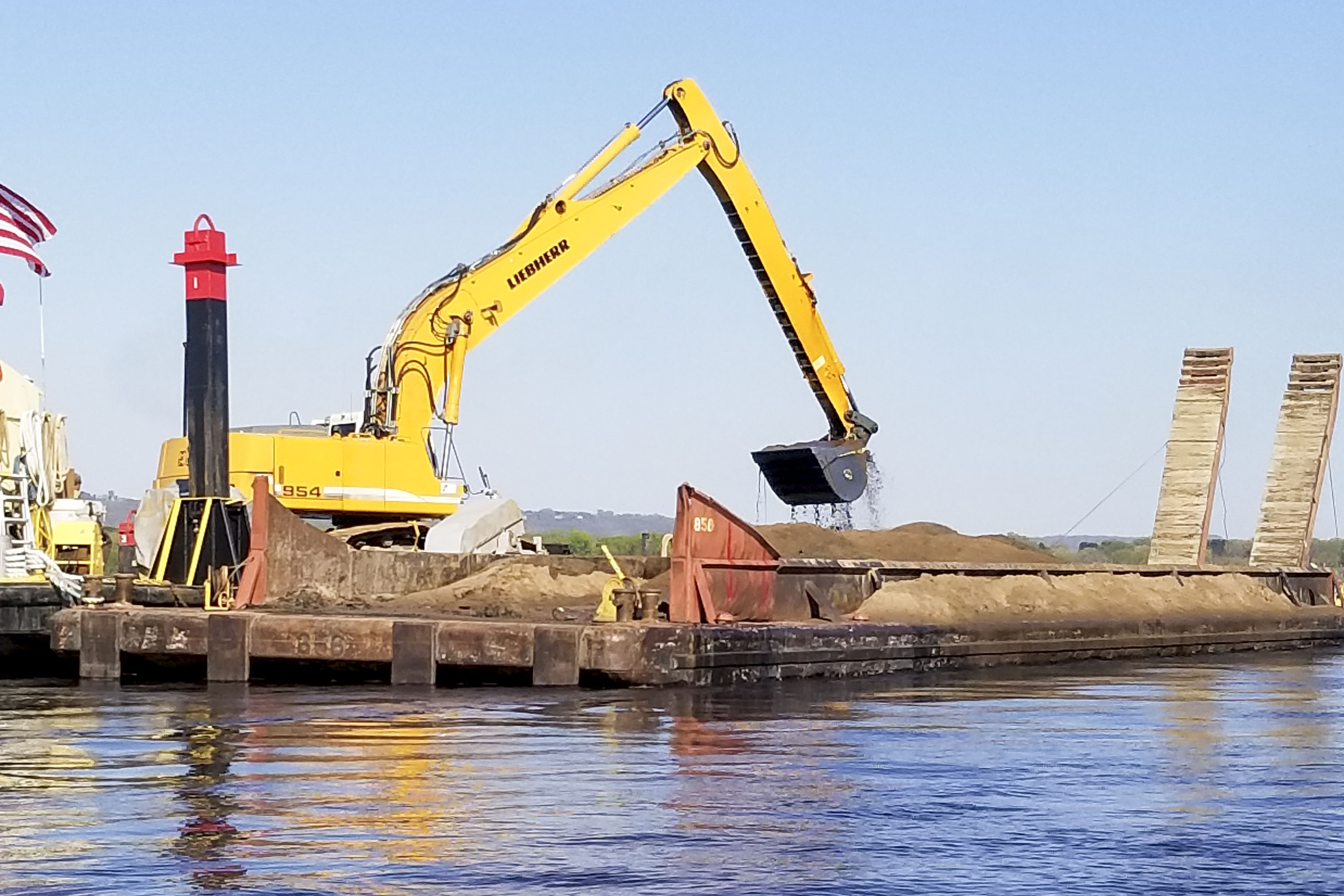 Corps of Engineers team from St. Paul, Minnesota, receives water