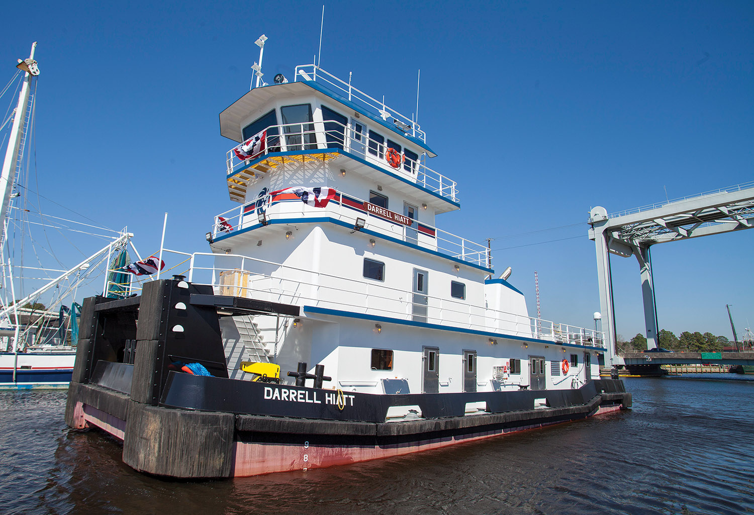 The 2,520 hp. mv. Darrell Hiatt was built by Steiner Construction (Photo by Frank McCormack)