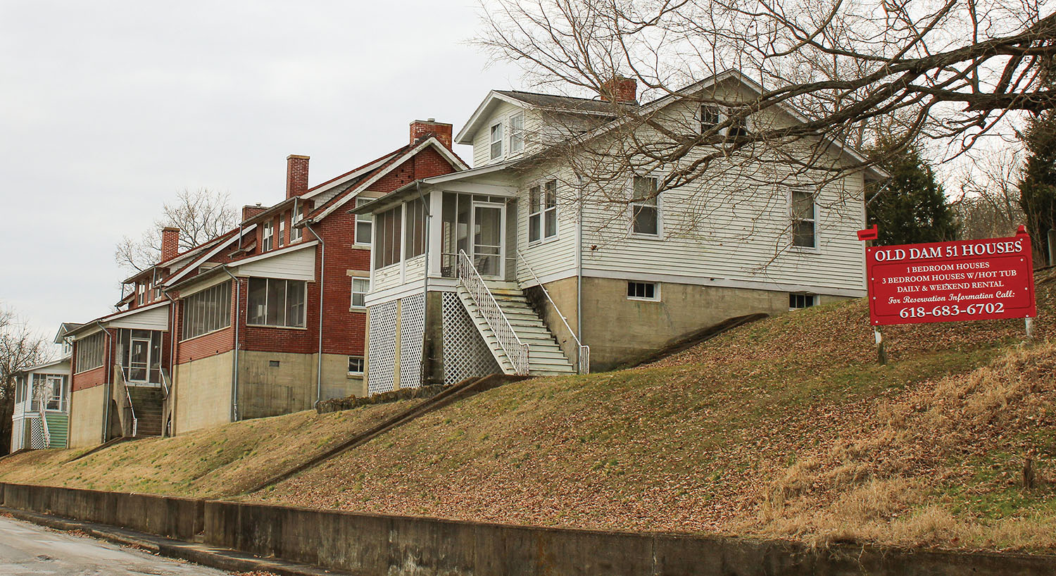 The four lockmaster houses at the former Lock and Dam 51 in Golconda, Ill., are 90 years old but getting a new life as short-term rentals on the website Airbnb.com. (Photo by Shelley Byrne)