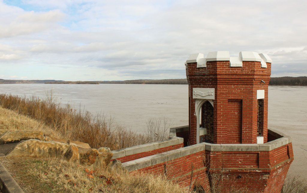 The brick and masonry pump house is the only one of its kind remaining on the Ohio River. It is an exact replica of the U.S. Corps of Engineers logo and features an engraving of the Corps motto “Essayons,” meaning “Let Us Try,” in Latin.