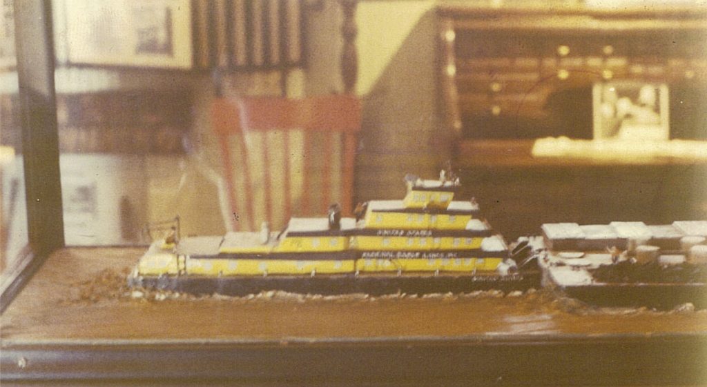 Another 1970 view of the United States model. Seen through the case is the roll-top desk used by Capt. Donald T. Wright during his tenure as publisher of The Waterways Journal. (Keith Norrington collection)