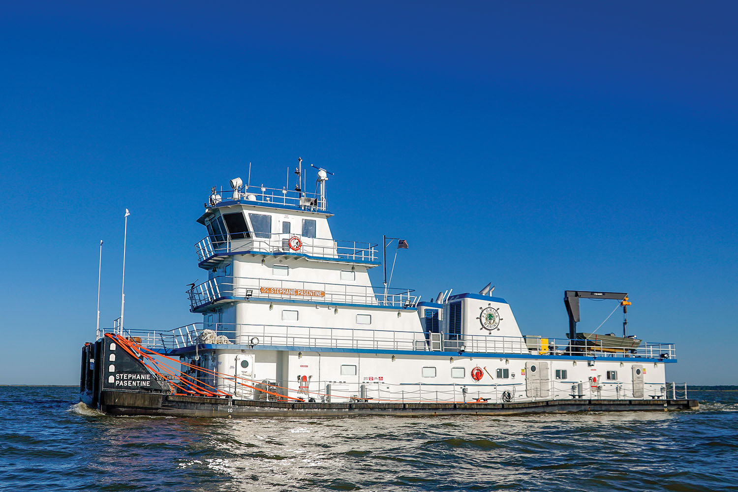 Metal Shark Alabama Delivers First Inland Towboat