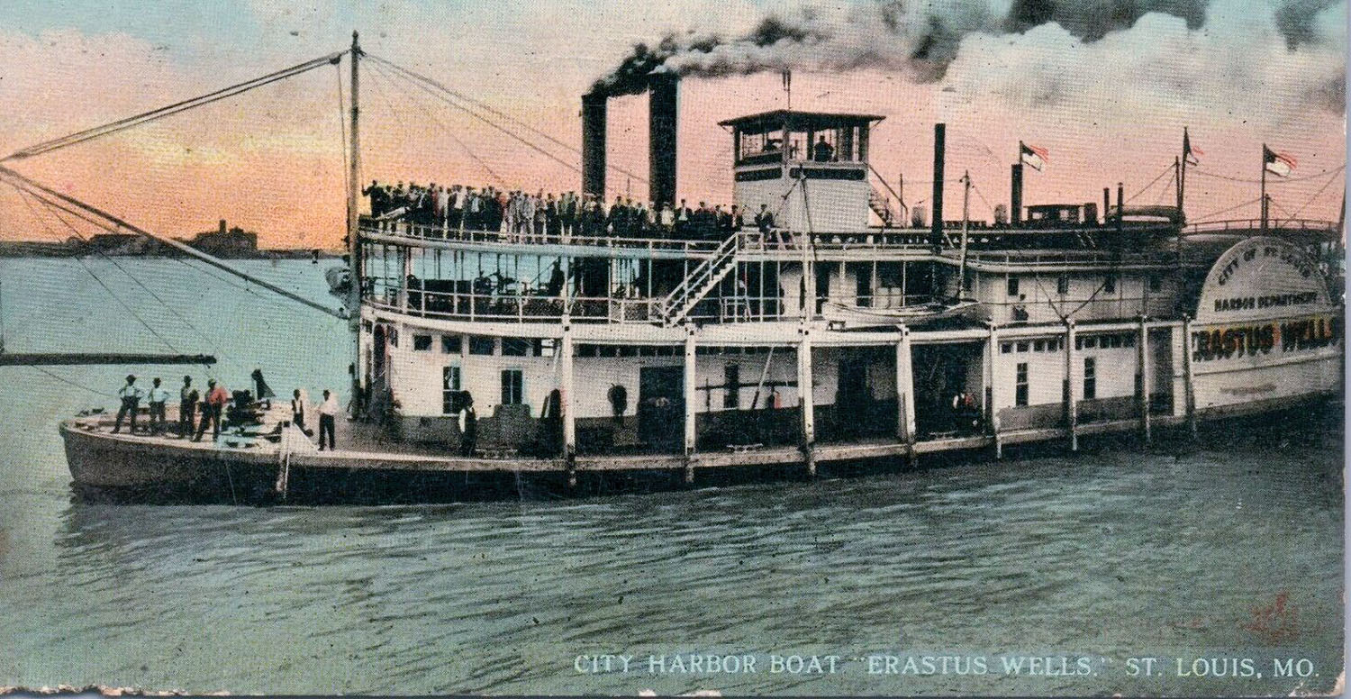 A vintage postcard view of the St. Louis harbor steamboat Erastus Wells. (Keith Norrington collection)