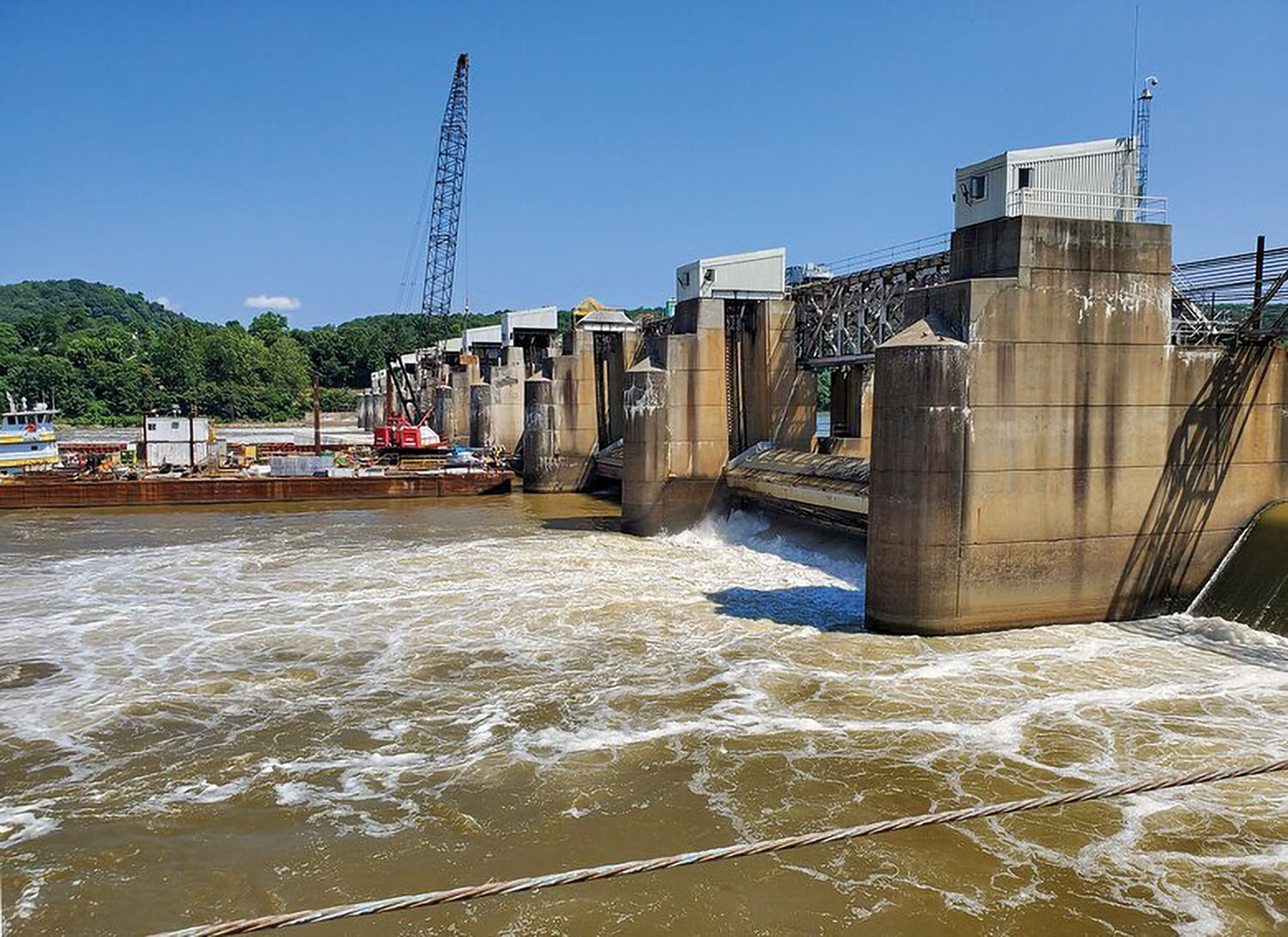 The Pittsburgh Engineer District has approved a $12.9 million contract with Joseph B. Fay Company of Pittsburgh, Pa., to replace the final two Montgomery Dam lift gates. (Photo by Andrew Byrne/Pittsburgh Engineer District)