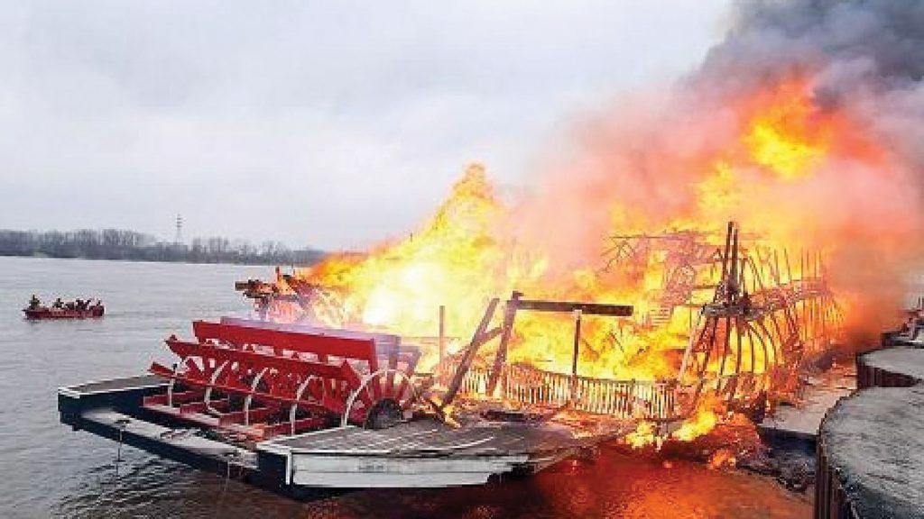 The fiery end of the Lt. Robert E. Lee in March 2010. (Keith Norrington collection)