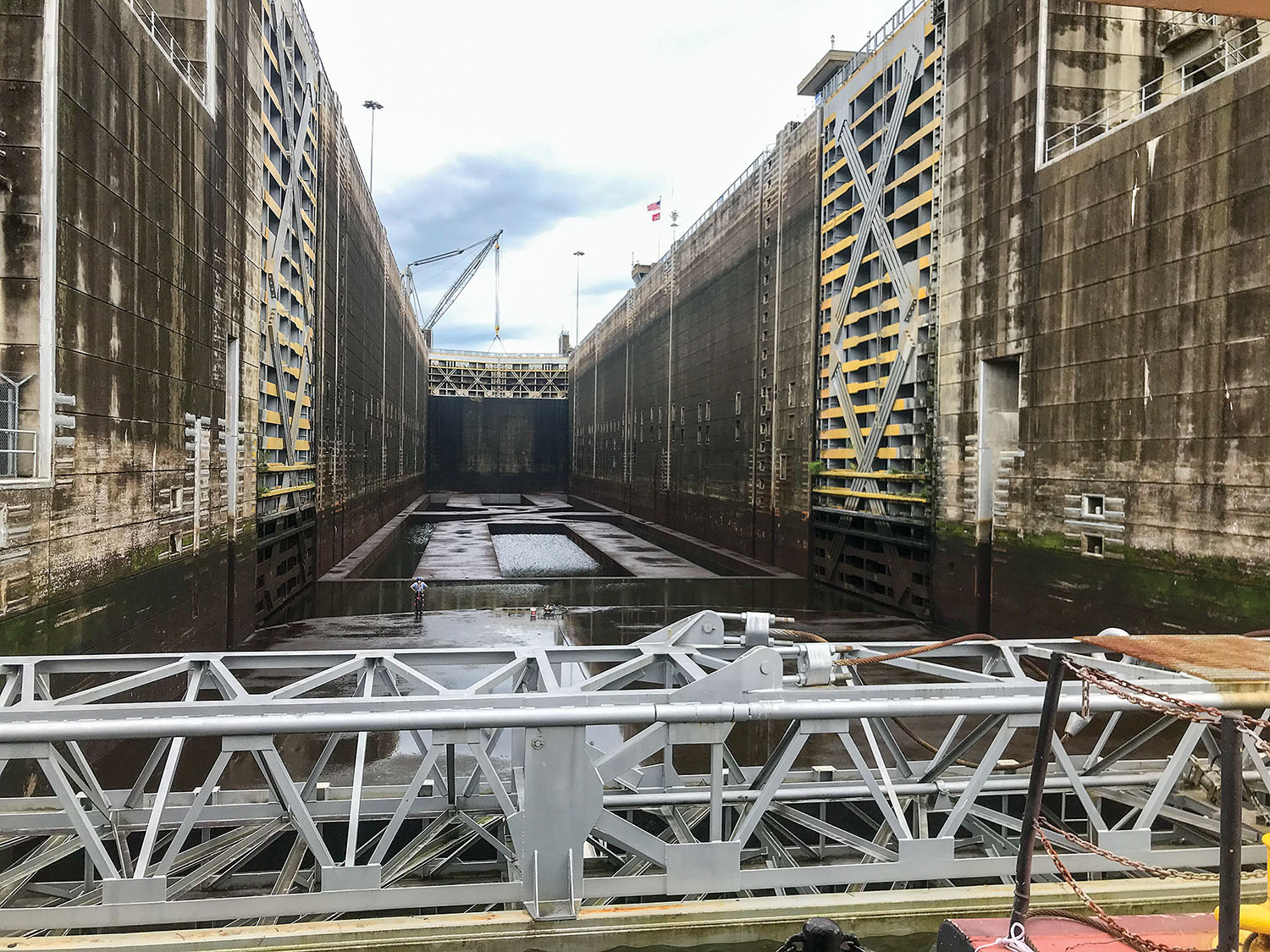 Jamie Whitten Lock during its closure and dewatering earlier this summer. (Photo courtesy of Mobile Engineer District)