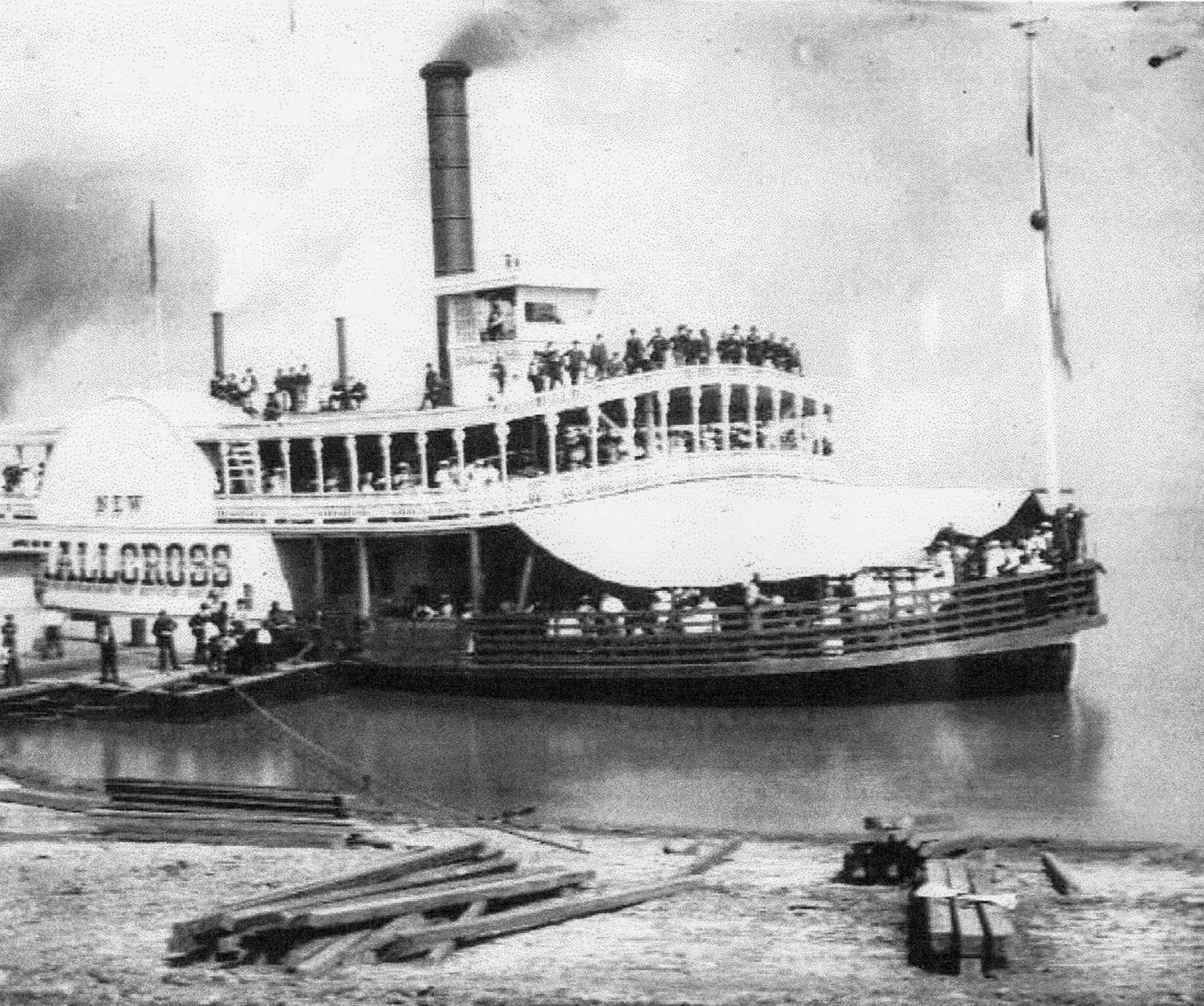 The ferry New Shallcross was built in 1877 from identical plans for the John Shallcross. (Keith Norrington collection)