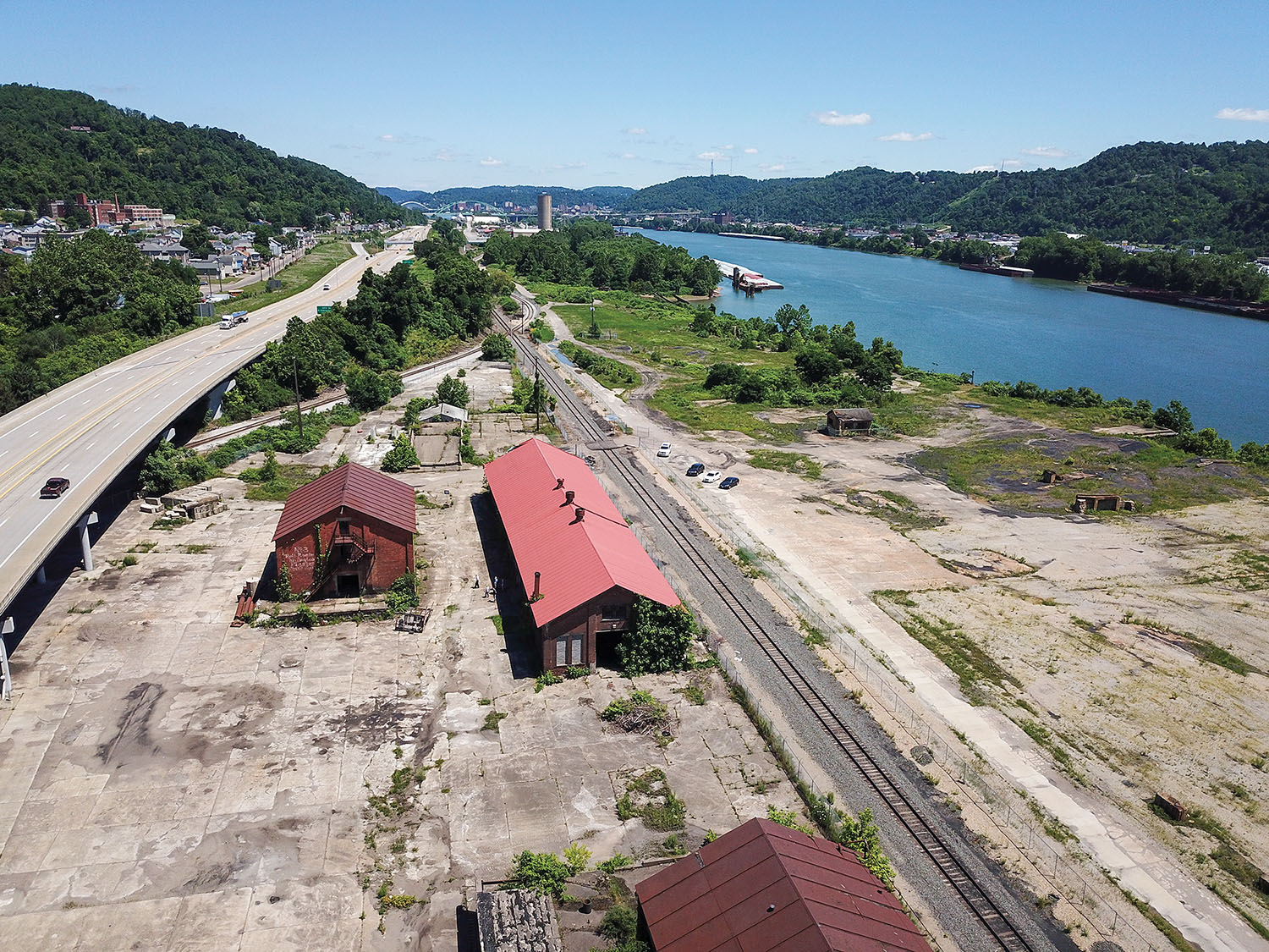 Mountaineer Products Inc., doing business as MPR Supply Chain Solutions, has purchased a 50-acre Ohio River site with rail frontage on the Wheeling & Lake Erie and Norfolk Southern railways to use as part of its transloading business. (Photo by Sherri Butler)