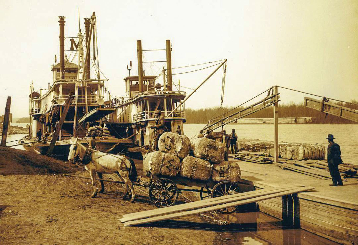 The Yazoo River steamboats Alice Miller (left) and Mary H. Miller. (Keith Norrington collection)