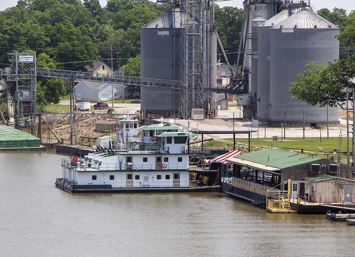 Southern Illinois Transfer Company christened the mvs. Karl E. Johnson and Patricia A in a June 12 ceremony on the Kaskaskia River in Evansville, Ill. (Photo by Zac Metcalf)