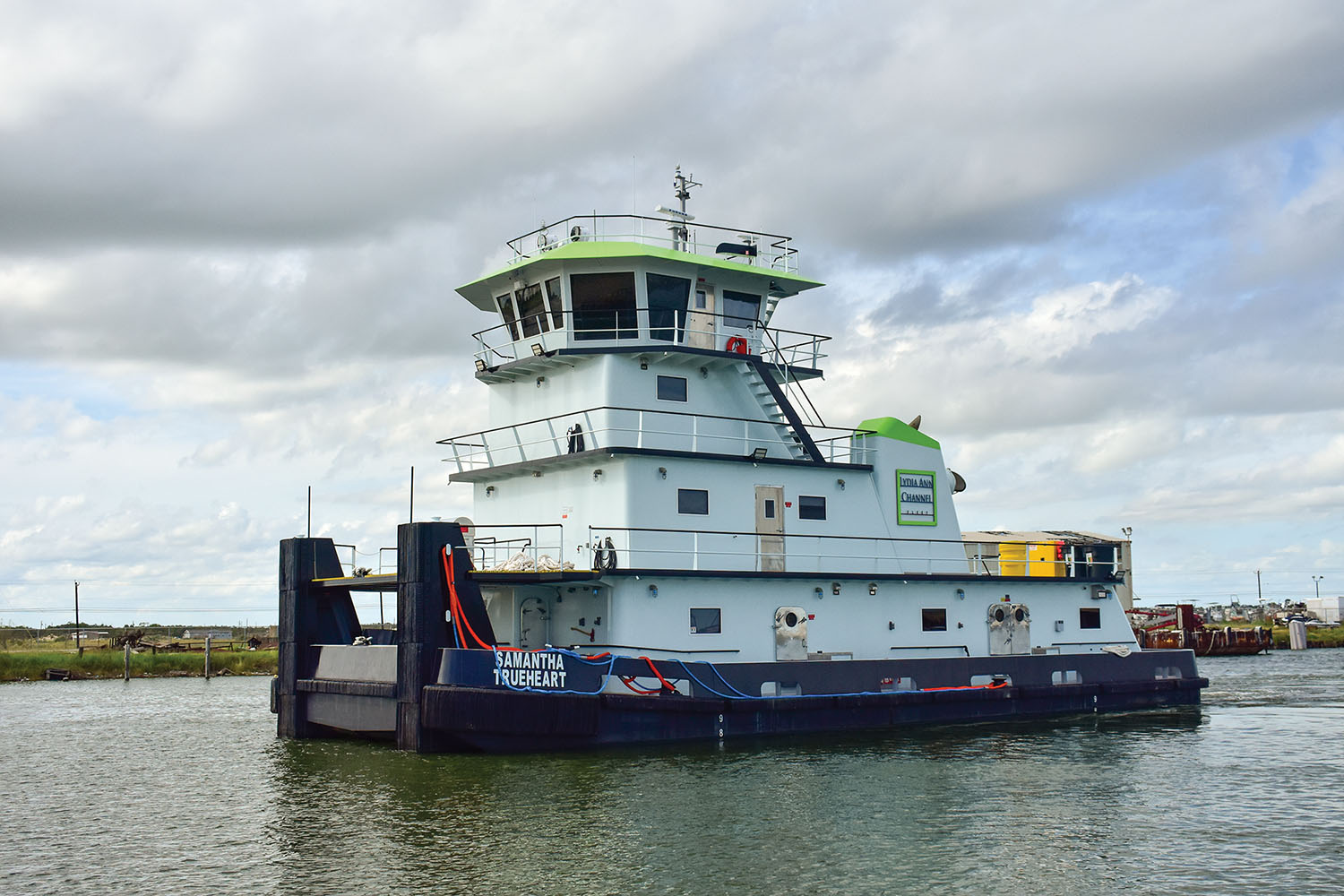 The mv. Samantha Trueheart was designed and built by Diversified Marine. (photo by Tracy Adams)