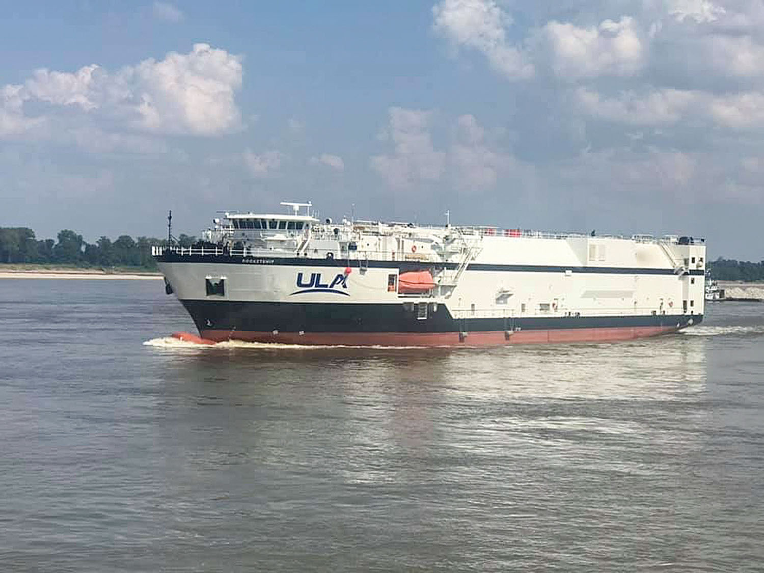 The R/S RocketShip transports Atlas V and Delta IV Heavy boosters, second stages and payload fairings for United Launch Alliance (ULA) to be used in the space program. (Photo courtesy of Seamen’s Church Institute)