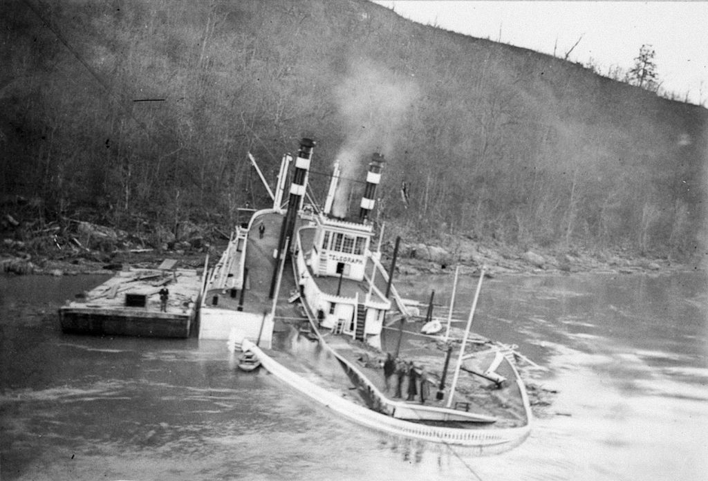 Wrecked at Beigs landing. (Unknown photographer, David Smith collection)