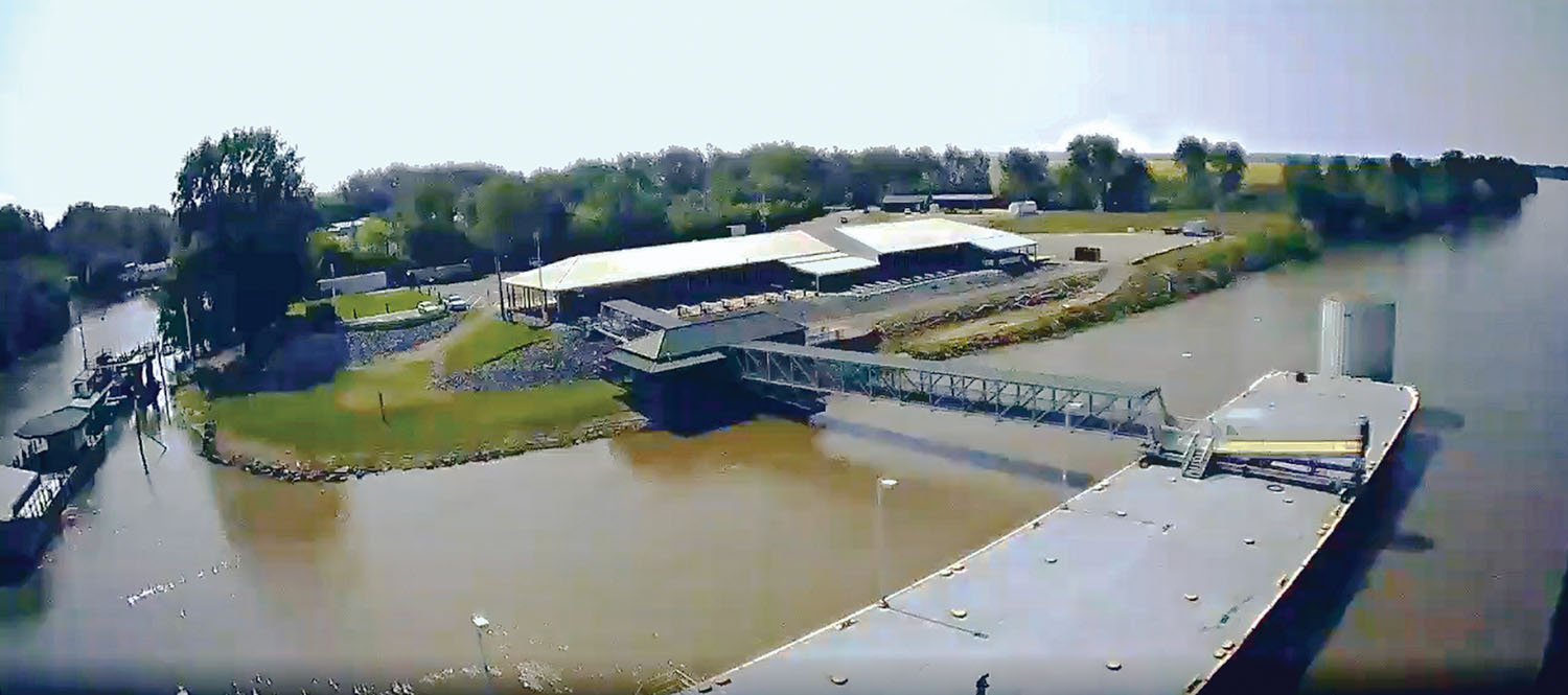 Evansville Officials Hope To Attract River Cruises With Former LST Dock