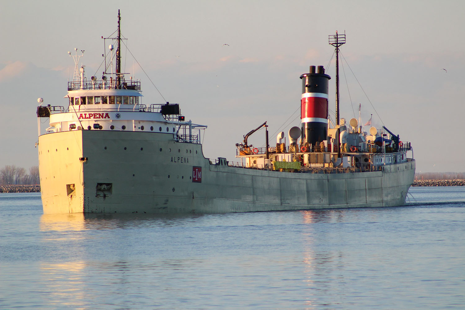 The Alpena arrives at Green Bay, Wis., May 3.