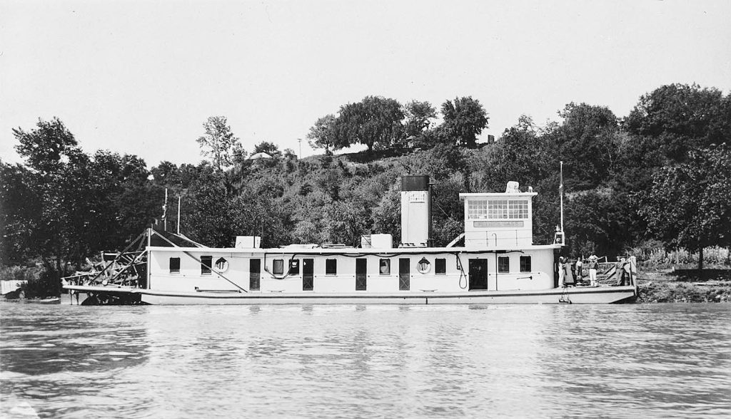 The Patrick Gass on the Missouri. (Steve Huffman collection)