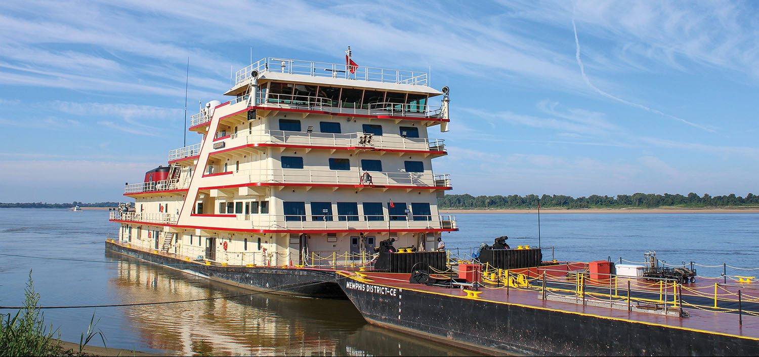 The mv. Mississippi, the site of the four Mississippi River Commission’s public hearings during its recent low-water inspection tour, tied to the bank at Tiptonville, Tenn. (Photo by Shelley Byrne)