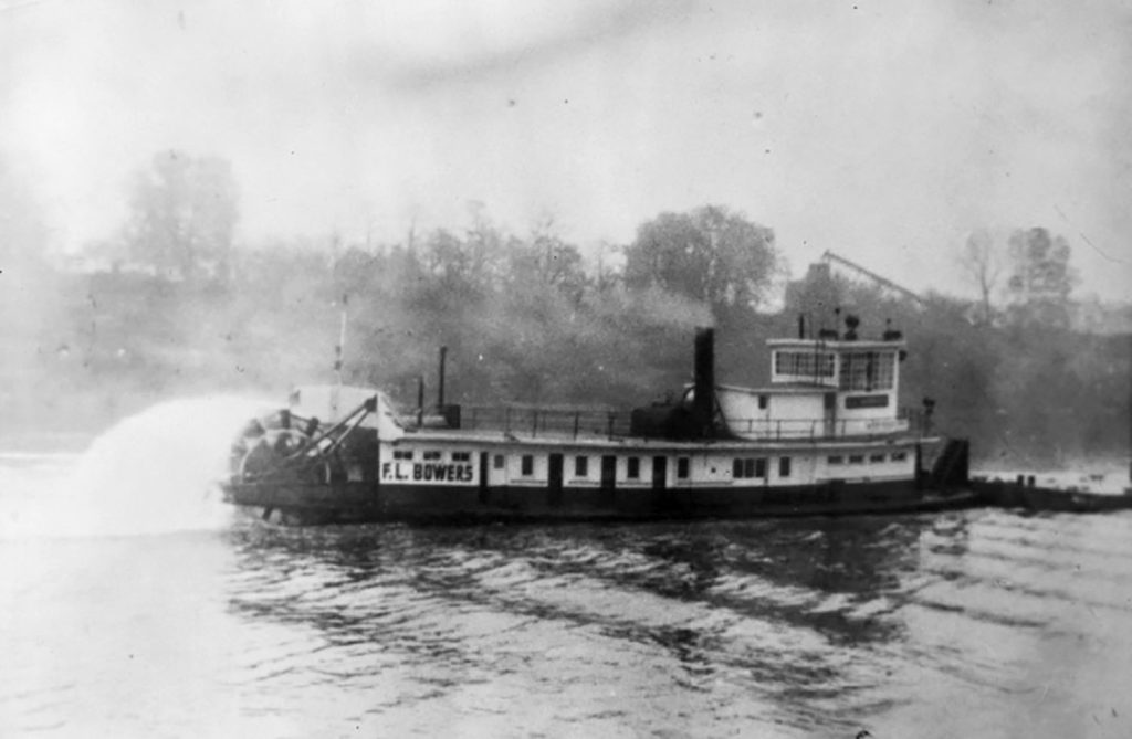 The F.L. Bowers under Merdie Boggs ownership. (David Smith collection)