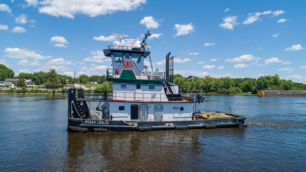 The 1,500 hp. Peggy Louise was purchased in the summer from Quality Towing. (Photo by Mike Yuhas)