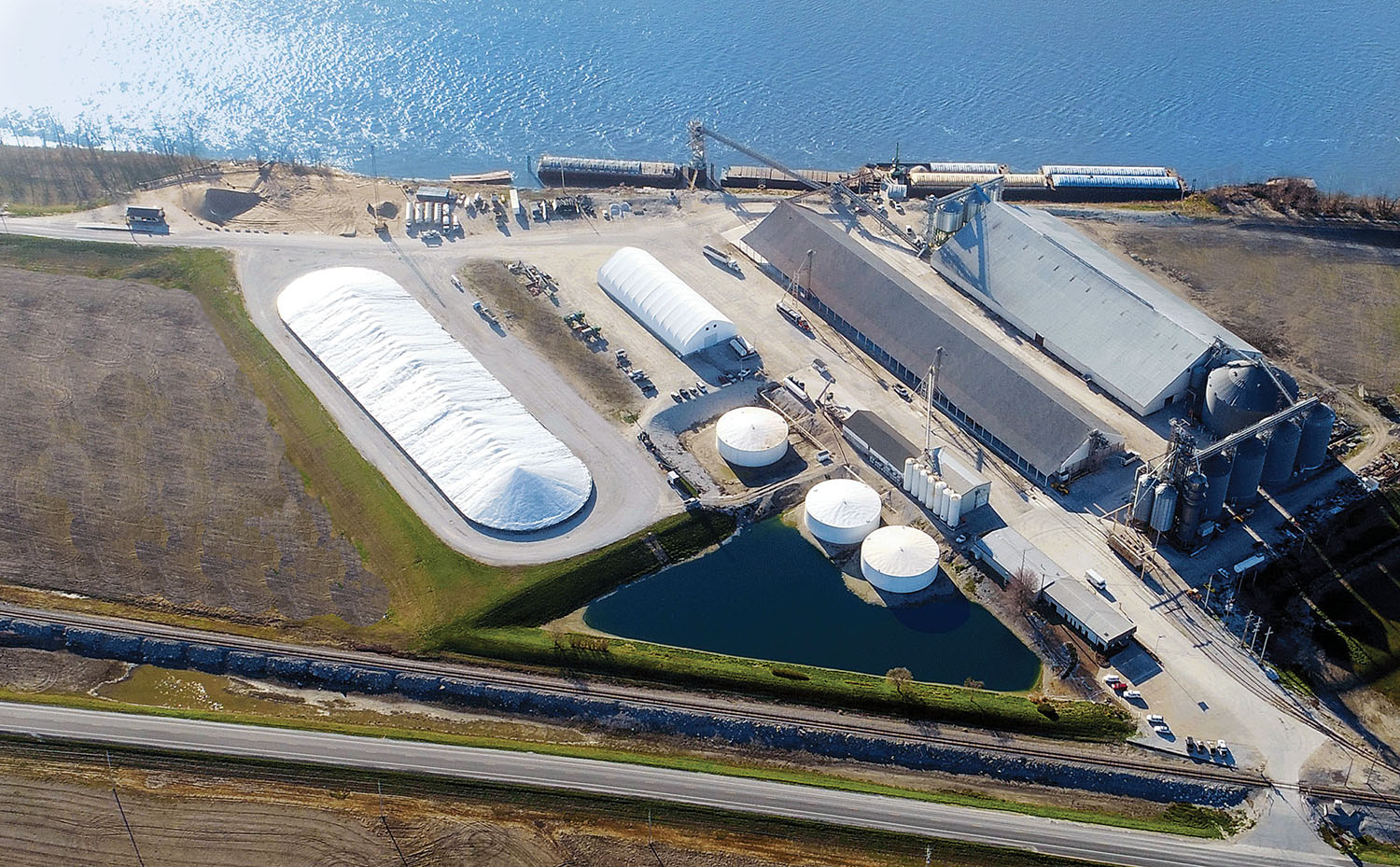 Aerial view of AGRIServices of Brunswick, Mo.