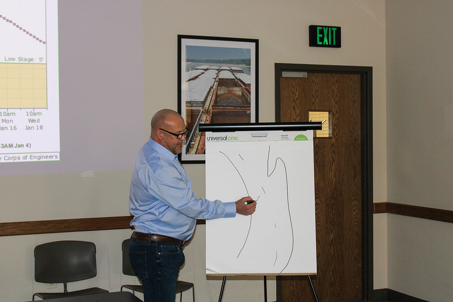 Gary Frayser, vice president of operations and navigation for Marquette Transportation, addresses a lunch and learn session hosted by the west Kentucky chapter of Women in Maritime Operations (WIMOs). (Photo by Shelley Byrne)