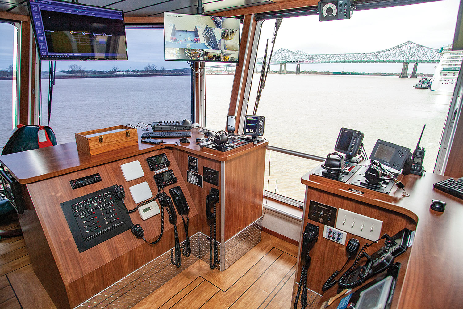 wheelhouse—mv Charles Reid Perry 010