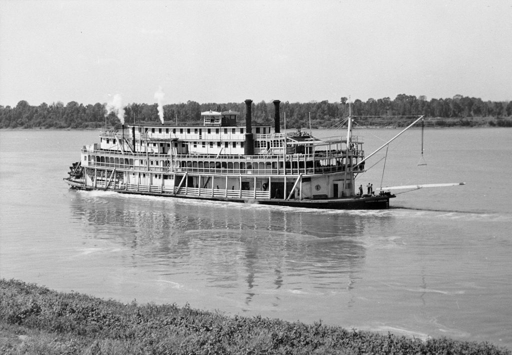 As the Gordon C. Greene, September 21, 1941, at Memphis. (U.S. Engineers photo, David Smith collection)