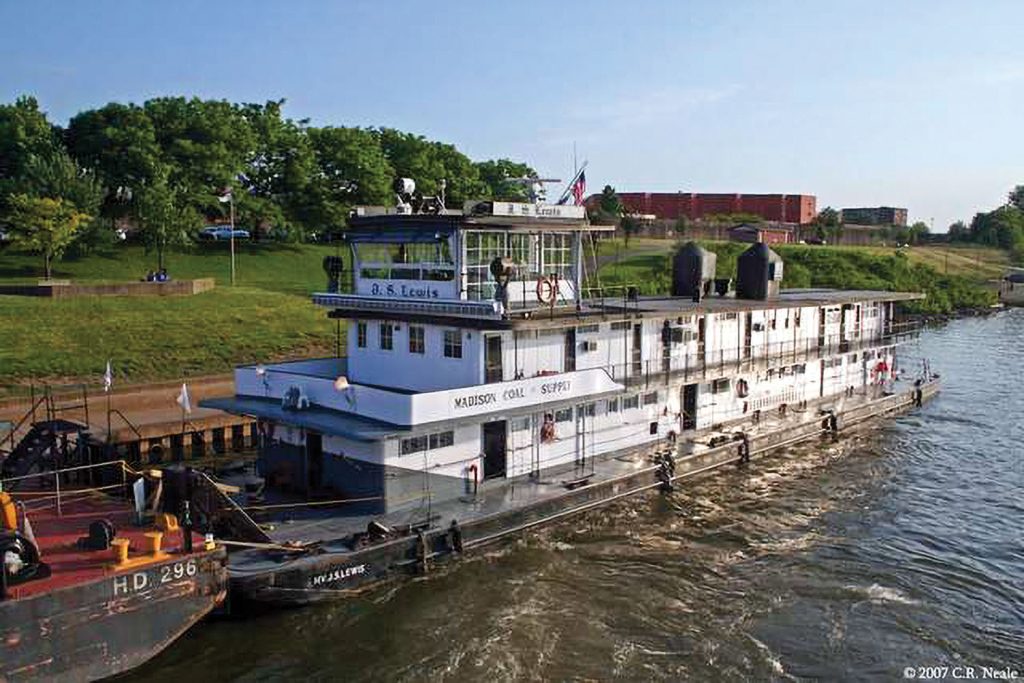 The J.S. Lewis at Huntington, W.Va. in 2007. (Photo by Capt. C.R. Neale)