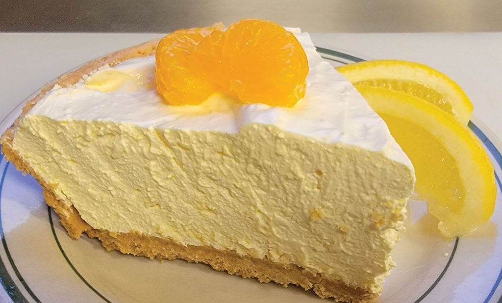 Low-calorie lemon cheesecake.