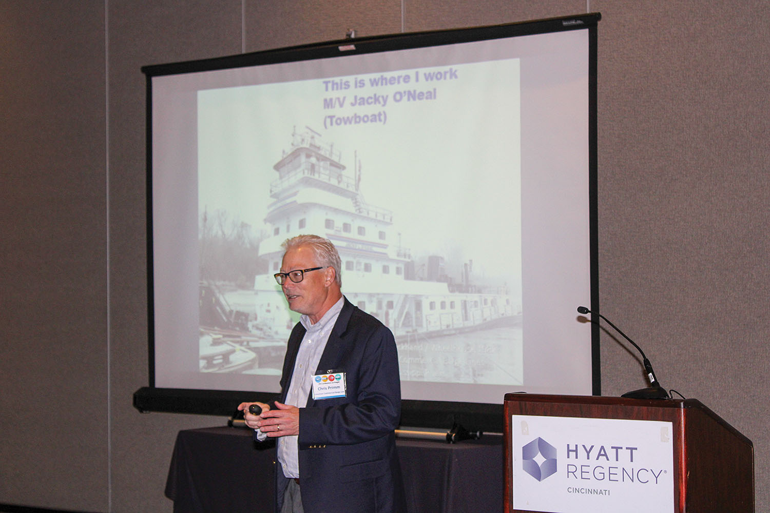 ACBL Capt. Chris Primm describes working conditions on board towboats, what he loves about his job and what he sees as the challenges facing the industry during a breakout session September 6 at the OKI Conference on Freight in Cincinnati, Ohio. (Photo by Shelley Byrne)