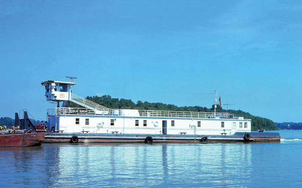 The Nicholas Duncan at Ohio River Mile 809 on August 17, 1974, following a 1971 rebuild. (Jeff Yates photo)