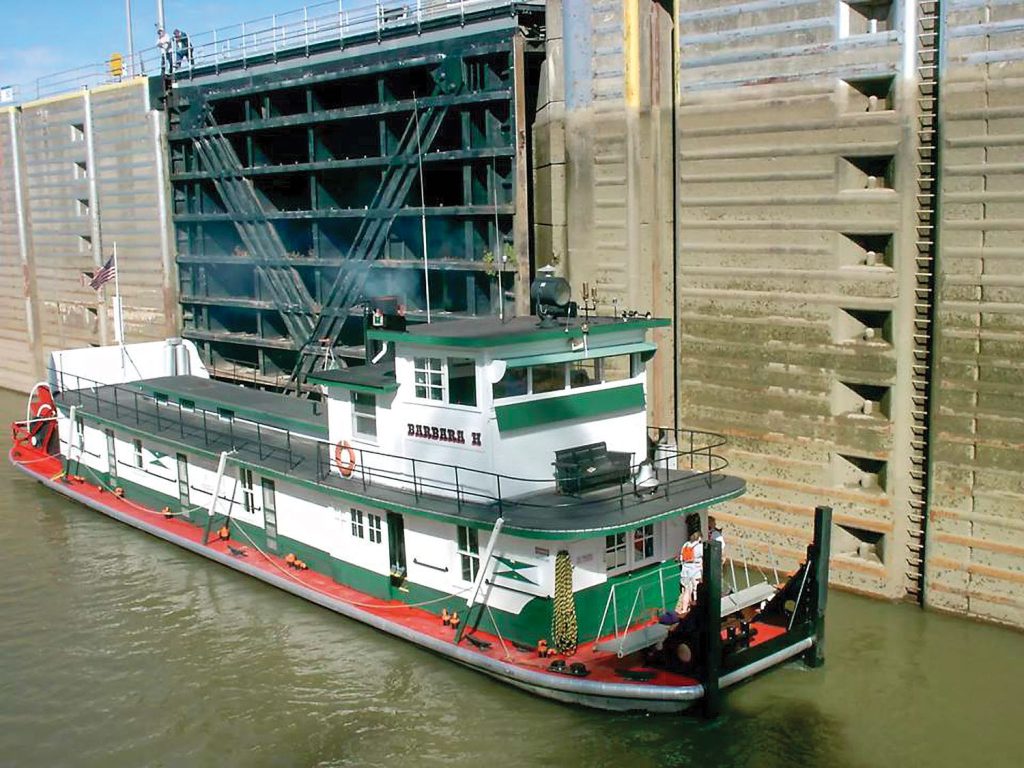 The Barbara H at Markland Lock in October 2003. (Photo courtesy Steve Huffman)