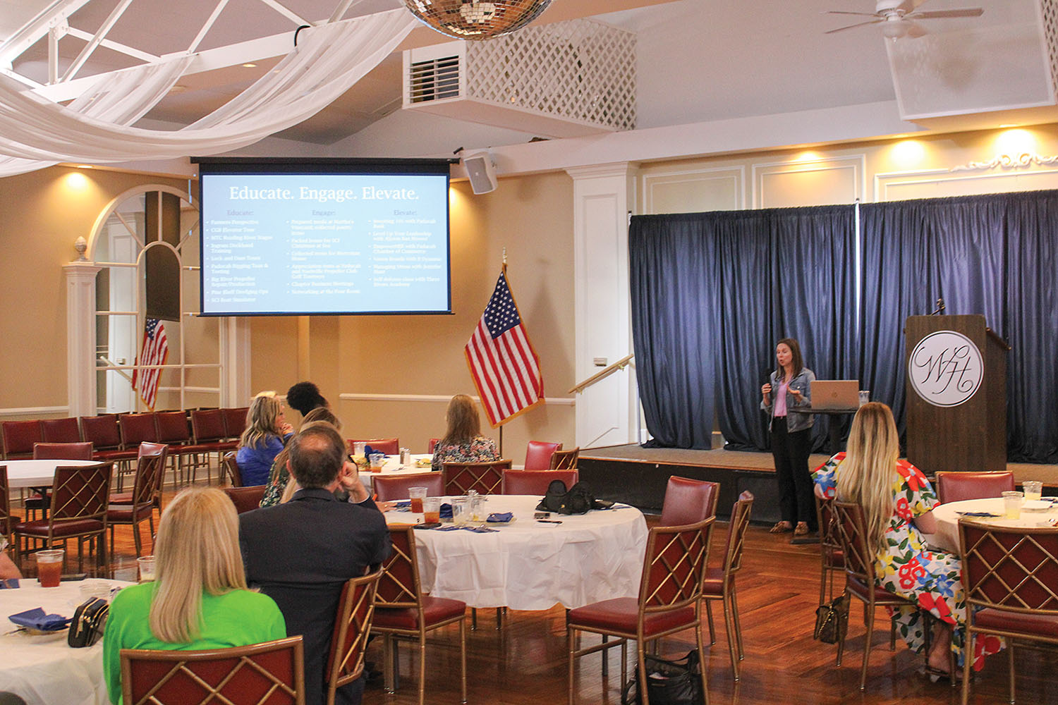 Whitney Cruse, president of Women in Maritime Operations’ West Kentucky chapter, addresses the Port of Paducah Propeller Club on March 13 at Walker Hall in Paducah, Ky. (Photo by Shelley Byrne)