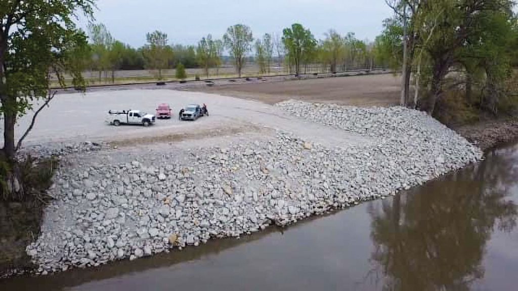 Site of Ray County Stone’s new docking area on the Missouri River at Mile 342. (Photo courtesy of Ray County Stone)