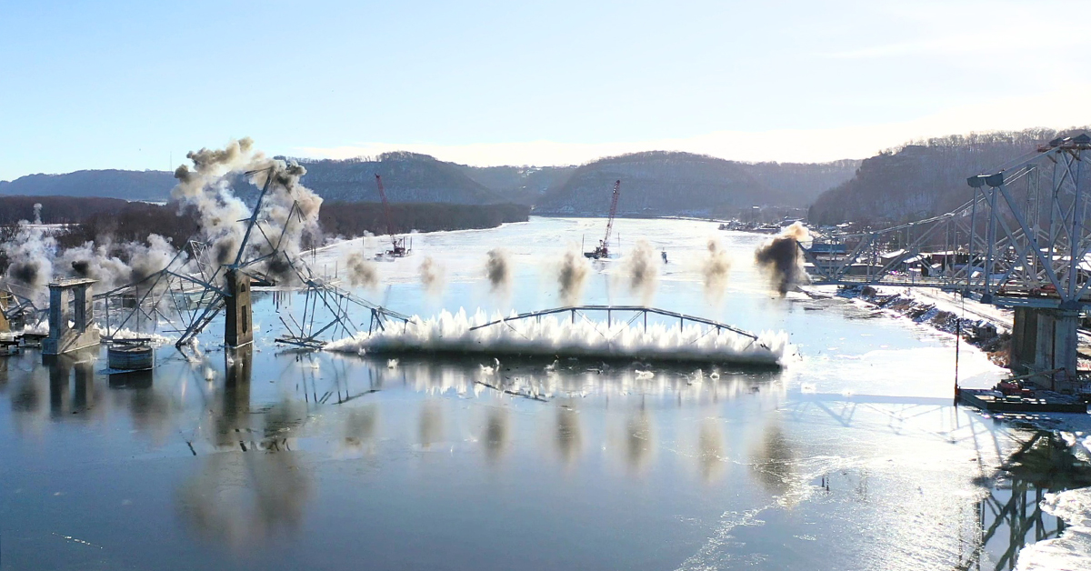 Historic Black Hawk Bridge Removed As Ferry Fills In