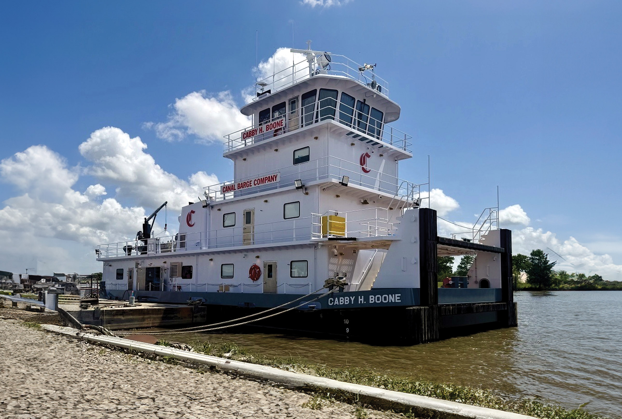 Canal Barge Takes Delivery Of Cabby H. Boone