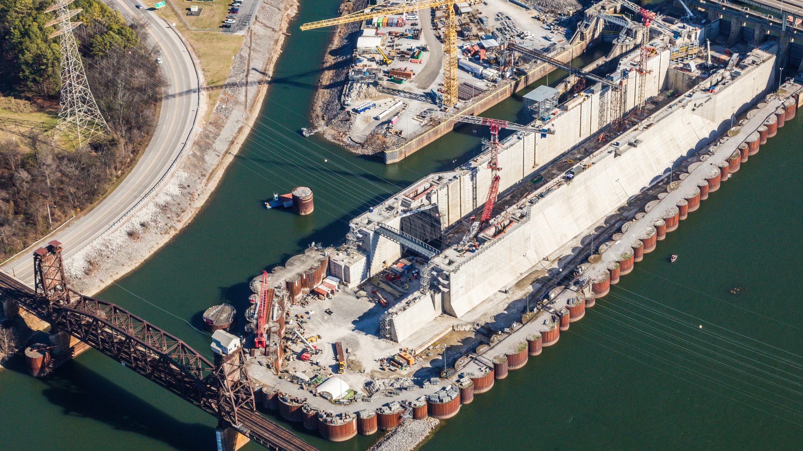 Regional Roundup: Tennessee River - TRVA Prioritizes Lock Project Funding