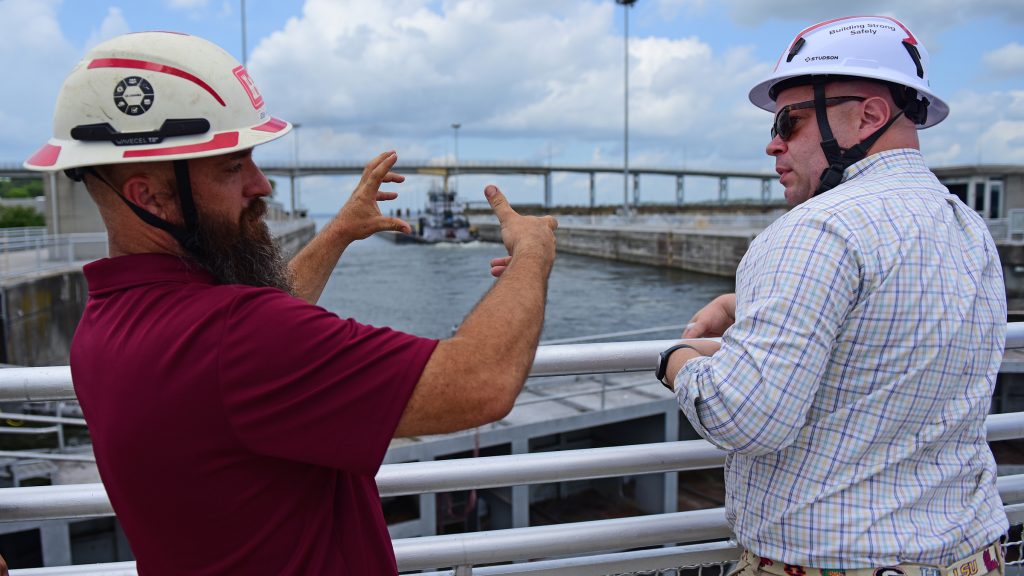 Telle Touts TVA Partnership At Lock Visit