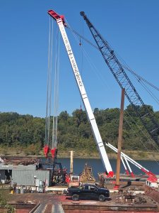 Okie Moore’s newest A-frame crane, Big Rick, honors longtime employee Rick Allen. Designed for a capacity of 600 tons, the crane carries two 300-ton blocks and provides 120 feet of headroom when fully raised. (Photos courtesy of Wepfer Marine)